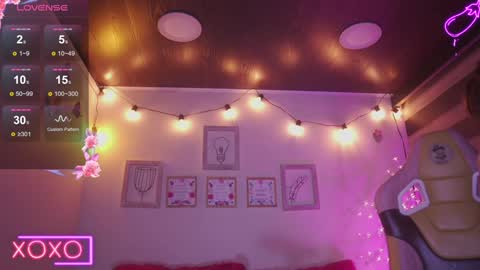 Snapshot of milly_kenner chatting on 02-03-25, 11:36 MILLY online show from 02-03-25, 11:36