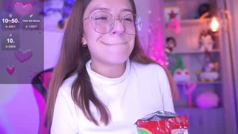 Snapshot of milly_kenner chatting on 02-24-25, 09:09 MILLY online show from 02-24-25, 09:09