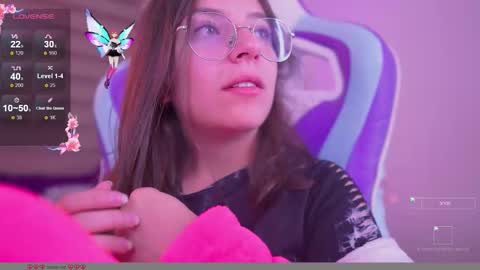 Snapshot of milly_kenner chatting on 09-25-25, 04:43 MILLY online show from 09-25-25, 04:43