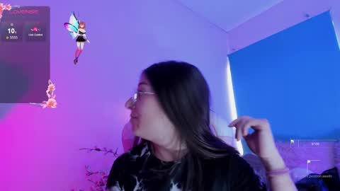 Snapshot of milly_kenner chatting on 11-24-25, 06:18 MILLY online show from 11-24-25, 06:18