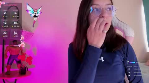 Snapshot of milly_kenner chatting on 11-26-25, 06:20 MILLY online show from 11-26-25, 06:20