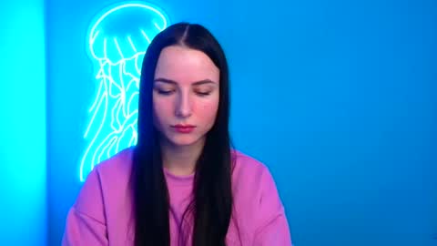 Milly online show from 02-20-25, 06:39