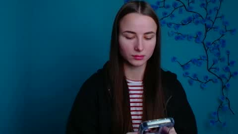 Milly online show from 01-12-26, 06:18