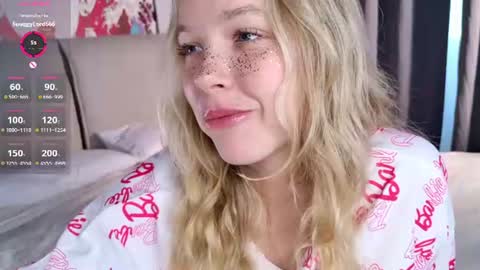 Milly    online show from 07-17-26, 07:04