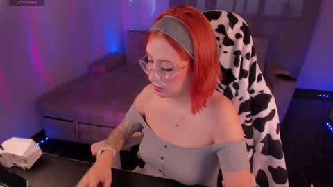 Snapshot of milly_yako chatting on 02-06-26, 10:57 Monkey D Maddie online show from 02-06-26, 10:57