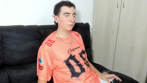 milogm_ online show from 06-03-26, 02:36