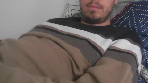 Snapshot of milowww1601 chatting on 01-11-26, 10:20 milowww1601 online show from 01-11-26, 10:20