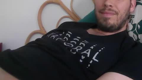 Snapshot of milowww1601 chatting on 03-25-26, 01:39 milowww1601 online show from 03-25-26, 01:39