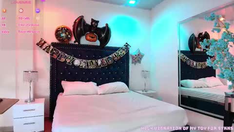 Snapshot of milu_ballmer chatting on 11-01-25, 11:34 Milu ballmer online show from 11-01-25, 11:34