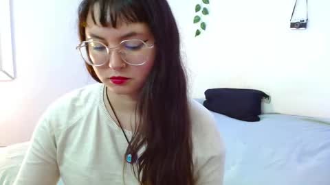 mily_baker online show from 01-10-25, 10:15