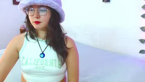 mily_baker online show from 06-25-26, 06:45