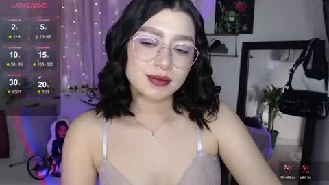 Snapshot of mily_thomson_b chatting on 10-04-25, 07:45 Mily online show from 10-04-25, 07:45