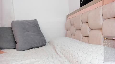 Snapshot of milycortt chatting on 03-10-26, 05:29 Mily online show from 03-10-26, 05:29