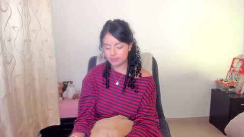 Mimii  online show from 06-01-26, 01:07