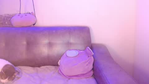 Kat online show from 05-16-26, 04:42
