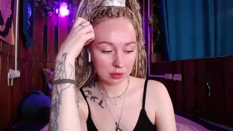 Snapshot of mimibobby chatting on 05-17-26, 06:00 Bobby MiMi online show from 05-17-26, 06:00