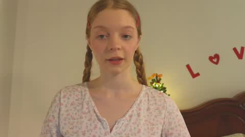 mimichelle online show from 12-30-24, 08:43