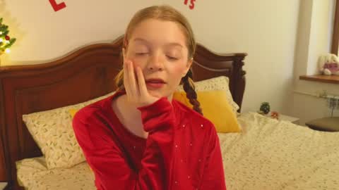 mimichelle online show from 12-31-24, 09:21