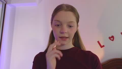 mimichelle online show from 01-07-25, 05:22