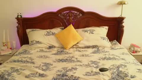 mimichelle online show from 02-18-25, 03:10