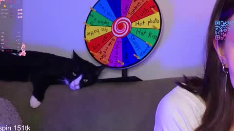 Snapshot of mimipaws chatting on 02-26-26, 09:58 MilaBlack and StacyBlonde Today unboxing Lovens OMG online show from 02-26-26, 09:58