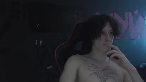 Max online show from 10-09-25, 12:30