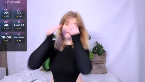 hi Im Mina  online show from 03-05-25, 05:40