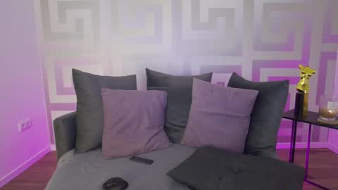 Snapshot of mina_babe1 chatting on 02-11-25, 09:09 Mina online show from 02-11-25, 09:09