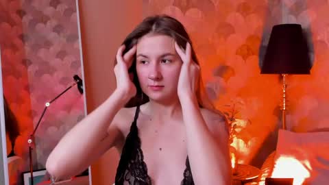 Frances  Next streams Thu Fri Sat 8am -  4pm GMT3 online show from 04-28-26, 05:56