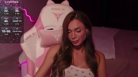 Emily online show from 07-27-26, 04:47