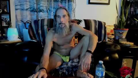 Snapshot of mindphuk chatting on 02-16-25, 05:48 mindphuk online show from 02-16-25, 05:48