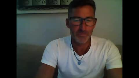 Snapshot of mindthestep chatting on 01-22-25, 11:32 MIND online show from 01-22-25, 11:32