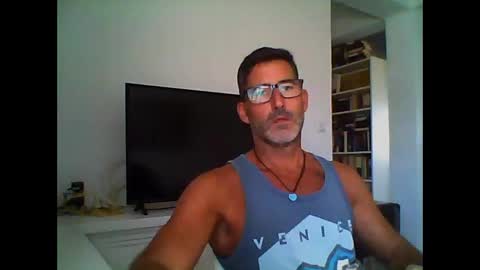 Snapshot of mindthestep chatting on 01-27-25, 12:16 MIND online show from 01-27-25, 12:16