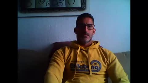 Snapshot of mindthestep chatting on 01-29-25, 03:47 MIND online show from 01-29-25, 03:47