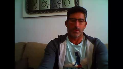 Snapshot of mindthestep chatting on 03-04-25, 02:32 MIND online show from 03-04-25, 02:32