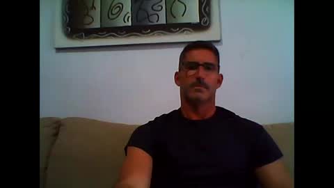 Snapshot of mindthestep chatting on 03-08-25, 05:11 MIND online show from 03-08-25, 05:11