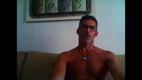 Snapshot of mindthestep chatting on 09-28-25, 03:17 MIND online show from 09-28-25, 03:17