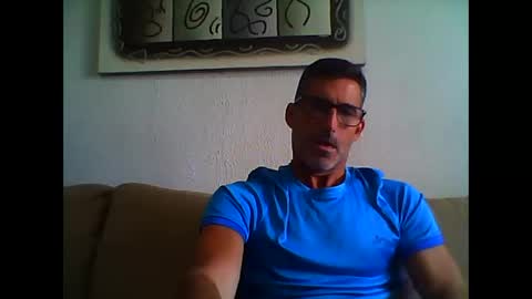 Snapshot of mindthestep chatting on 10-18-25, 10:05 MIND online show from 10-18-25, 10:05