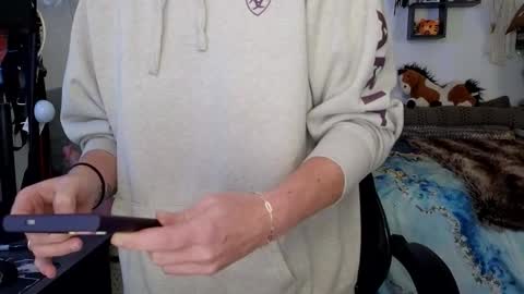 Mindy Mars online show from 10-31-25, 03:57