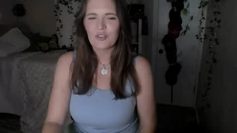 Mindy online show from 07-19-26, 06:28