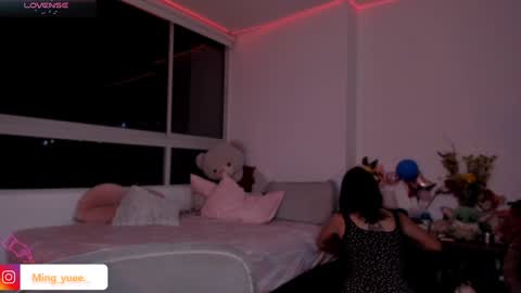 My name is Fer Nice to meet you  give it a thumbs up please its important online show from 01-21-25, 02:11