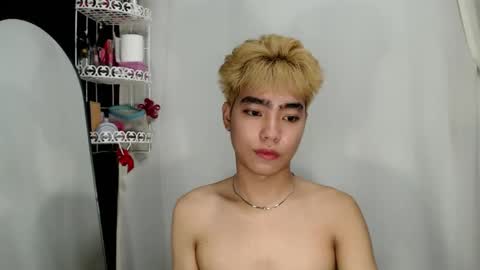mingkla_man online show from 05-01-26, 08:41