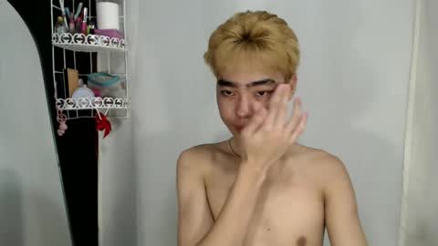 mingkla_man online show from 05-03-26, 10:10