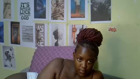 mini_karee online show from 04-09-26, 11:59