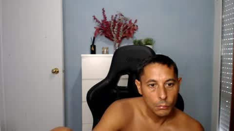 mini_pitbull online show from 07-25-26, 11:08