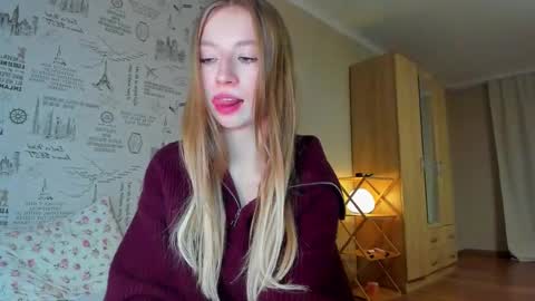 Amelia online show from 12-16-25, 10:37