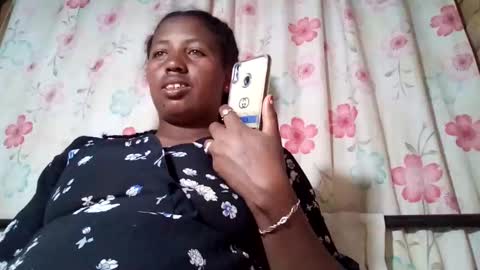 Snapshot of minie4tina chatting on 12-03-24, 11:01 Minie4Tina online show from 12-03-24, 11:01
