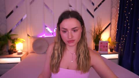 minifox_ online show from 02-12-26, 09:04