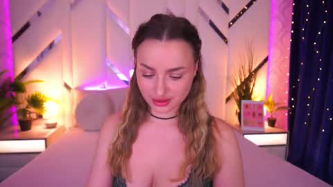 minifox_ online show from 03-08-26, 07:45