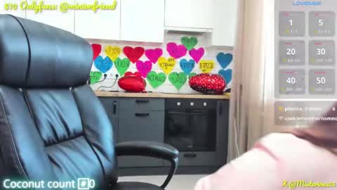 Snapshot of minionfriend chatting on 02-09-25, 11:14 minionfriend online show from 02-09-25, 11:14